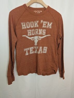 🔴5/$25 Hook 'Em Horns Texas Long Sleeve Tee - UT Austin